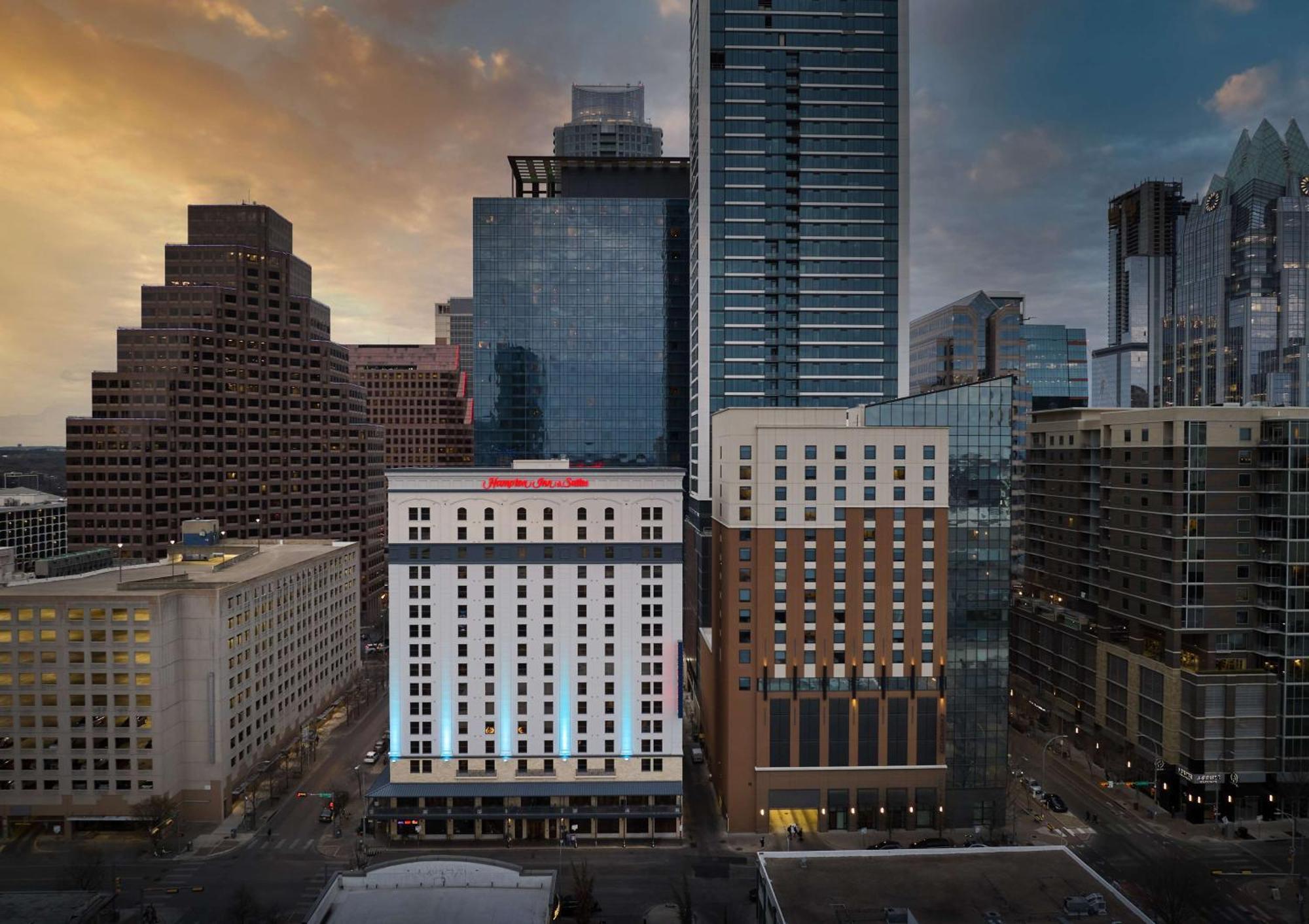 Hampton Inn & Suites Austin-Downtown/Convention Center Exterior foto